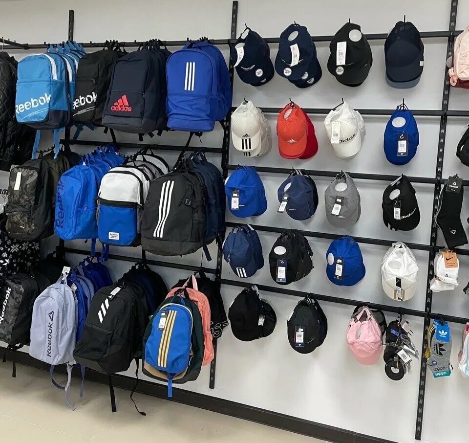 найк костюм лимитед. спортивная одежда вологда. спортивная одежда вологда. женская спортивная одежда. магазин спортивной одежды европа.