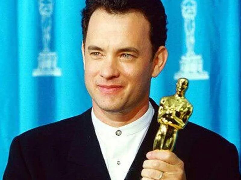 Том хэнкс 1993 на оскаре. Том хэнкс оскар форрест гамп 1995. Том хэнкс. Том хэнкс оскар форрест гамп 1995. Том хэнкс оскар.