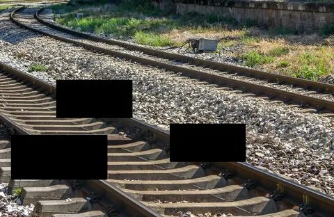 Под колесами поезда