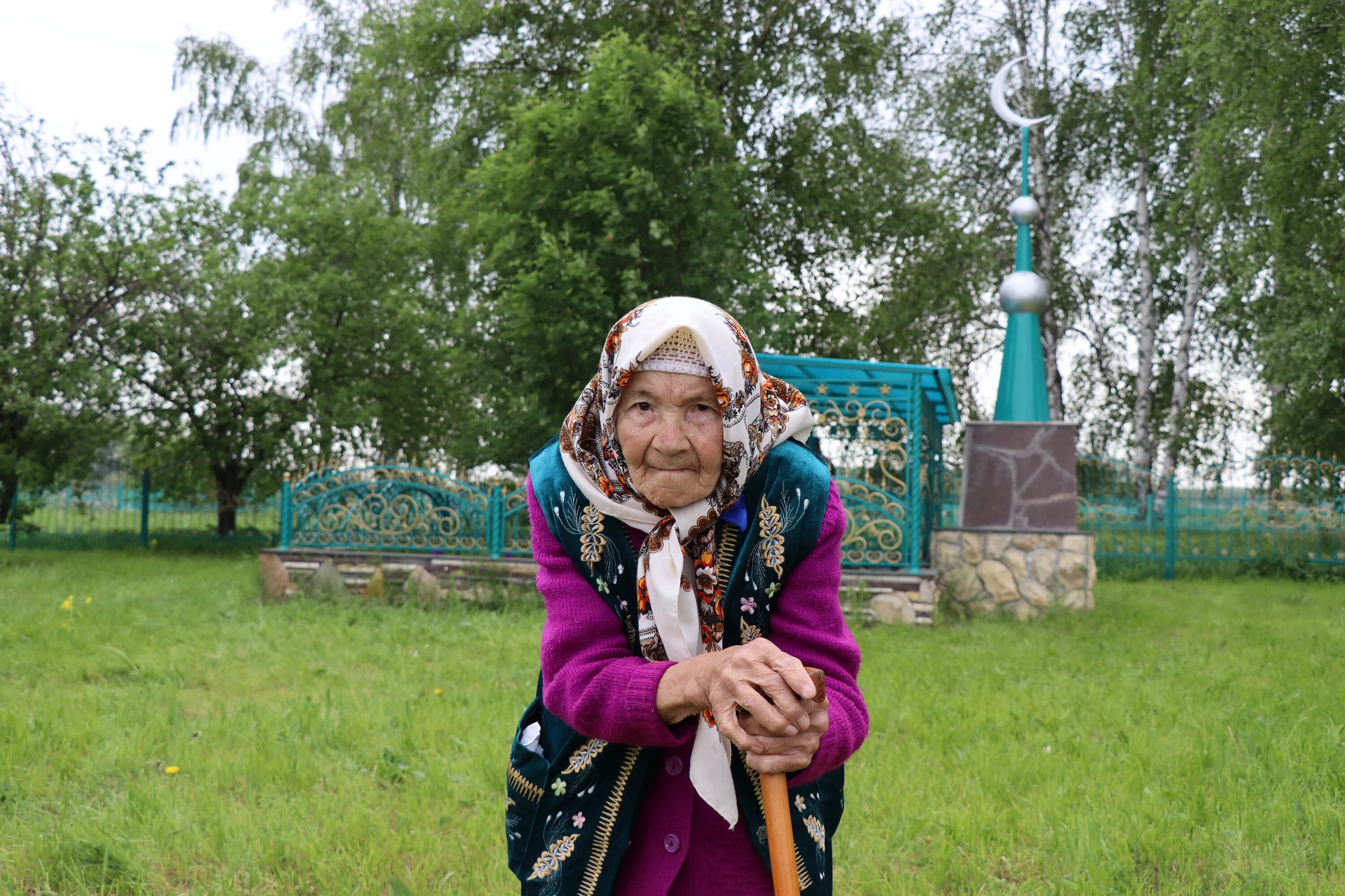 Самое большое татарское. Абыз Бабай Дрожжановский район. Мусульмане село. Дрожжановский р н село тат Юг. Бабай по-татарски.