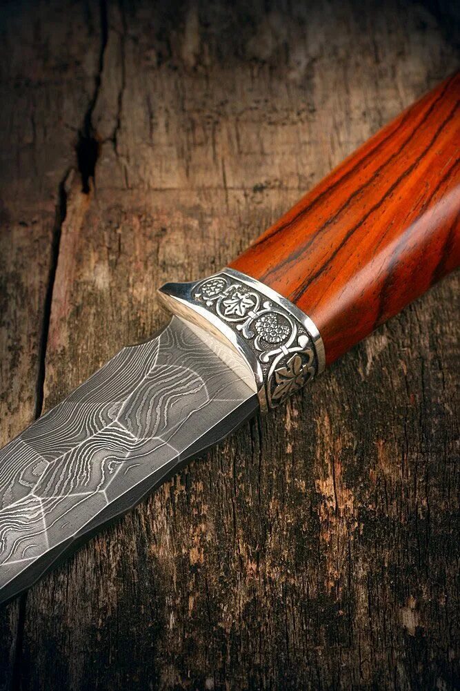 каменный нож сепфора. каменный нож. нож столетия. дамаск каменный век. ковка ножа.