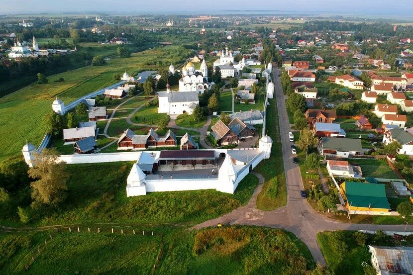 В суздале после первого ошеломляющего впечатления