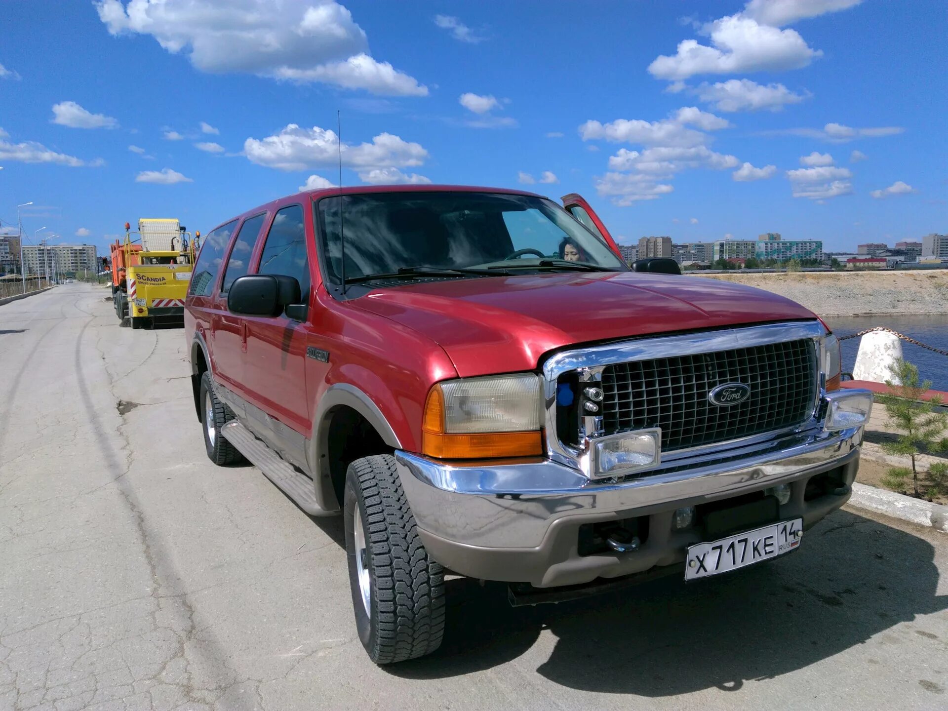 Купить форд экскурсион. Ford Excursion 2001. Ford Excursion 1999. Форд Экскурсион 1999. Ford Excursion 2005.