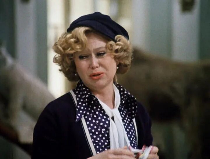 Гуськов гараж. Светлана немоляева фильм гараж 1979. Светлана немоляева жена гуськова. Светлана немоляева 2023. Светлана немоляева гараж.