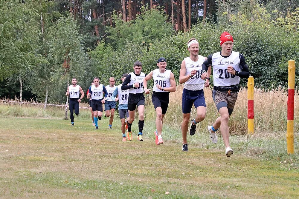 Лыжные гонки. 10 км спартакиада. Соревнования в каменске уральский по лыжам. Легкоатлеты. 10 км спартакиада.