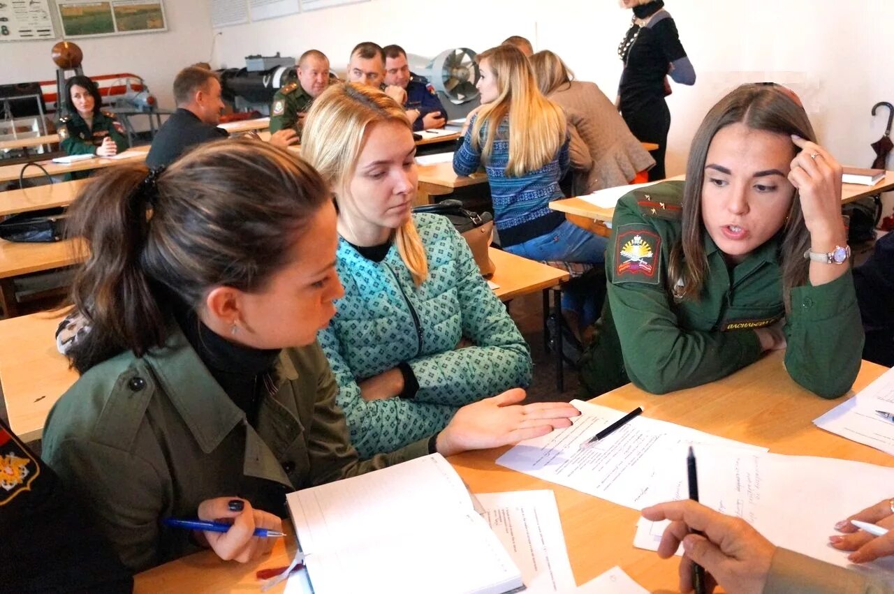 Военные вакансии. Военный психолог. Психологическая служба в армии. Военно-социальная работа. Военные психологи девушки.