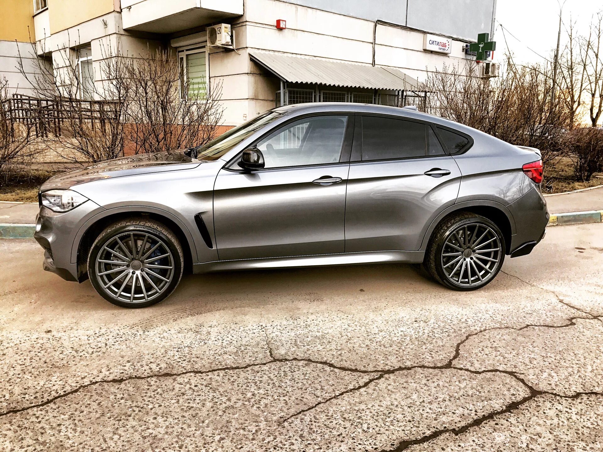 4x 6 x 16. БМВ х6 f16. BMW x6 f16 drive2. BMW x6 r22. BMW x6 Grey f16.