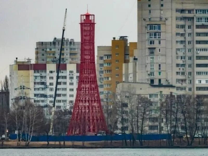 Маяк в алых парусах Воронеж. Маяк опора ЛЭП Воронеж. Воронеж ЛЭП Маяк. Арт объект Маяк Воронеж.