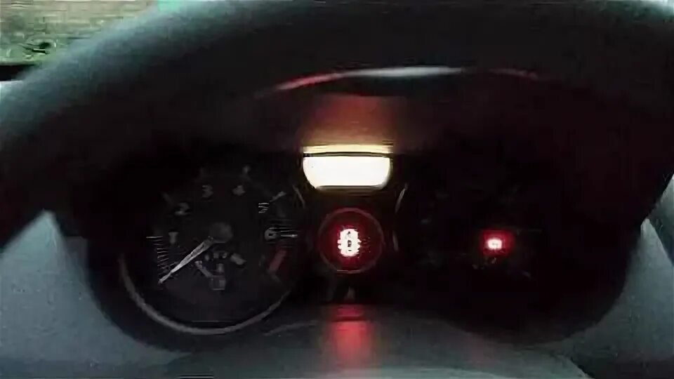 Меган 2 запуск с быстрого старта. Рено меган 2 запуск двигателя. В мороз меган 2 не заводиться. Не заводится и не горит панель приборов меган 2. Рено меган 2 не заводится в мороз.