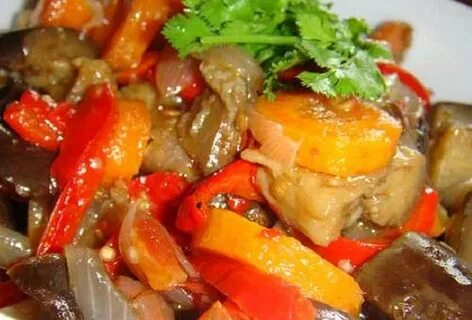 Соте из баклажан с мясом