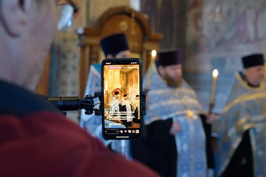 съемка службы в храме. федоровский собор в санкт-петербурге литургия. храм христа спасителя богослужение на рождество. вечернее бдение 9 10 21 прямая трансляция. богослужение прямая трансляция москва сейчас.