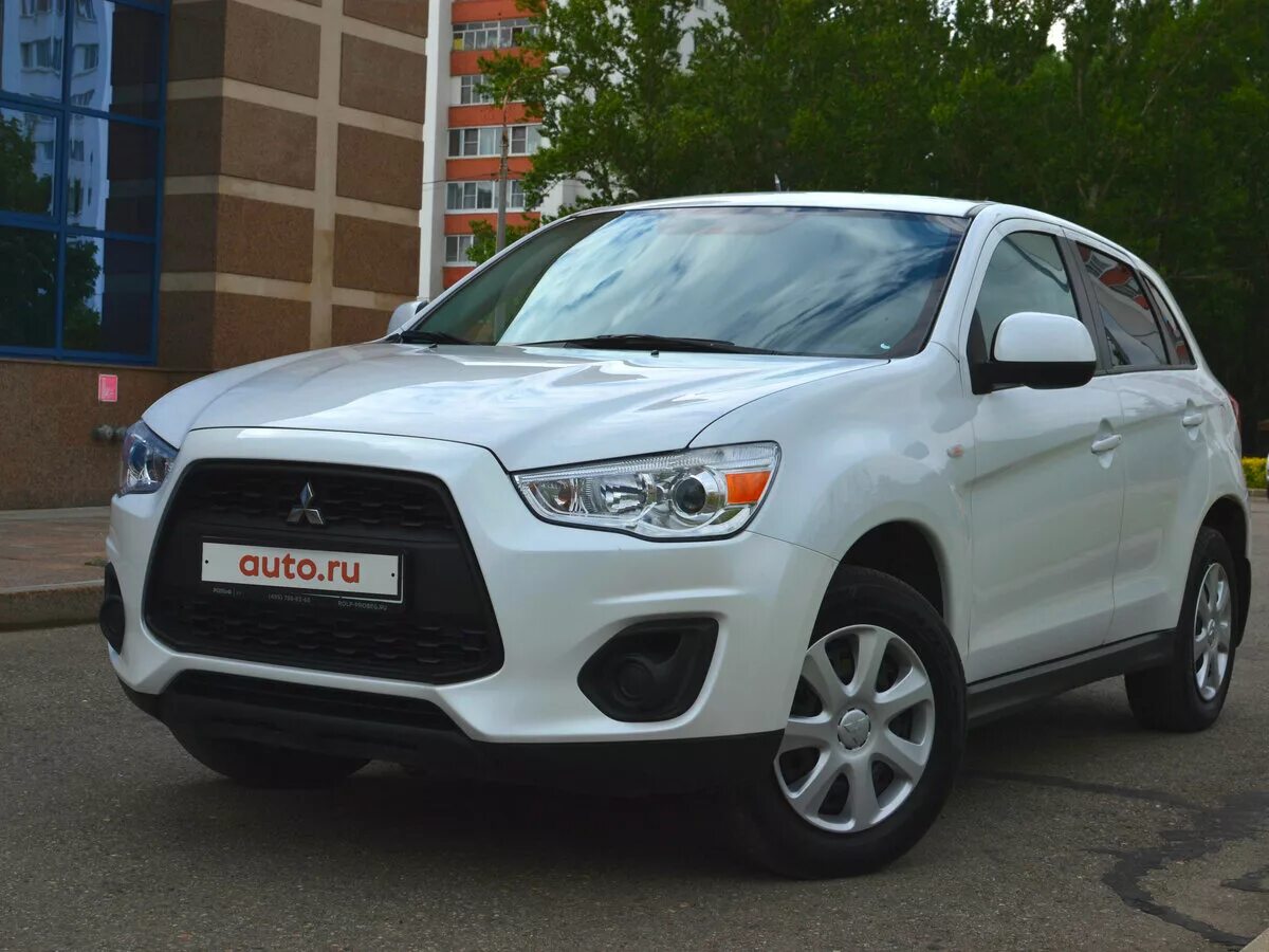 Мицубиси асх бу купить. Митсубиси АСХ 2014 белый. Mitsubishi ASX 2014. Митсубиси ASX 2014 белый. Мицубиси АСХ белая.