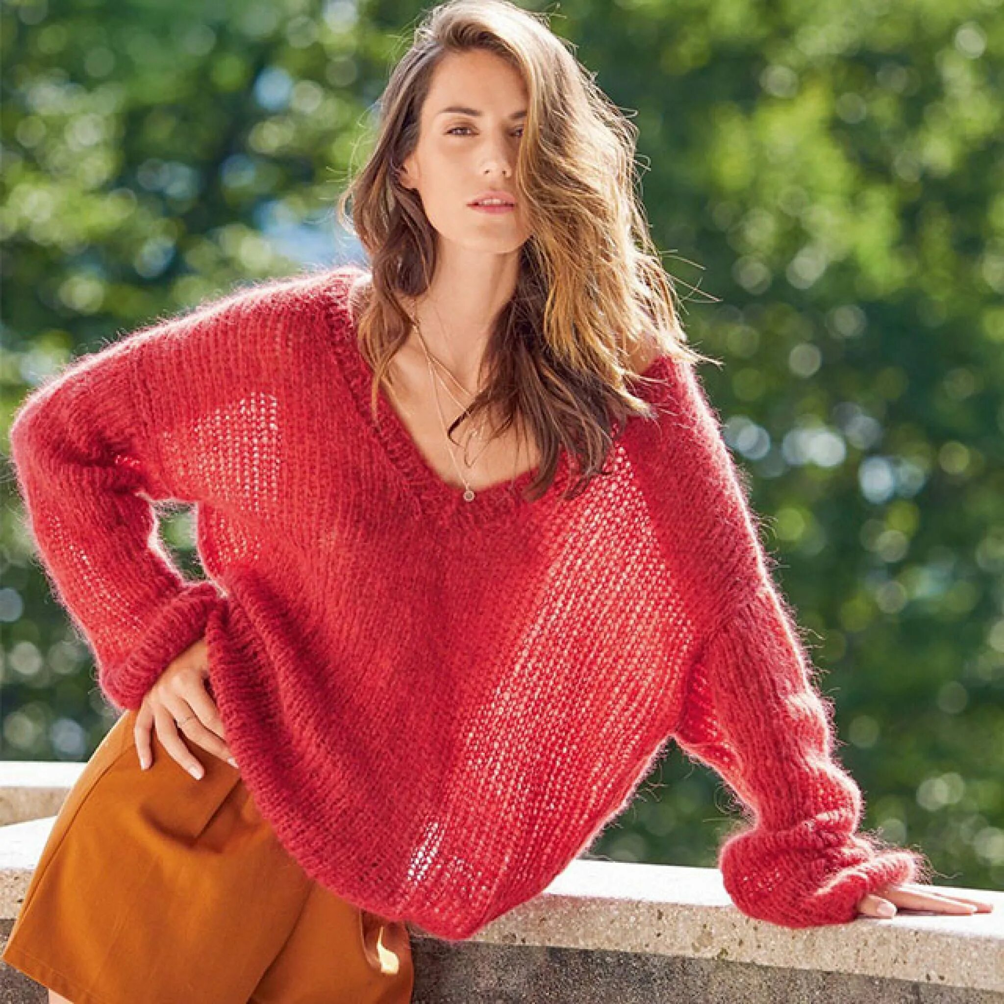 Пуловер из мохера спицами. Мохер с v образным вырезом. Свитер из альпаки. Cumulus пуловер. Реглан с v-образным вырезом.