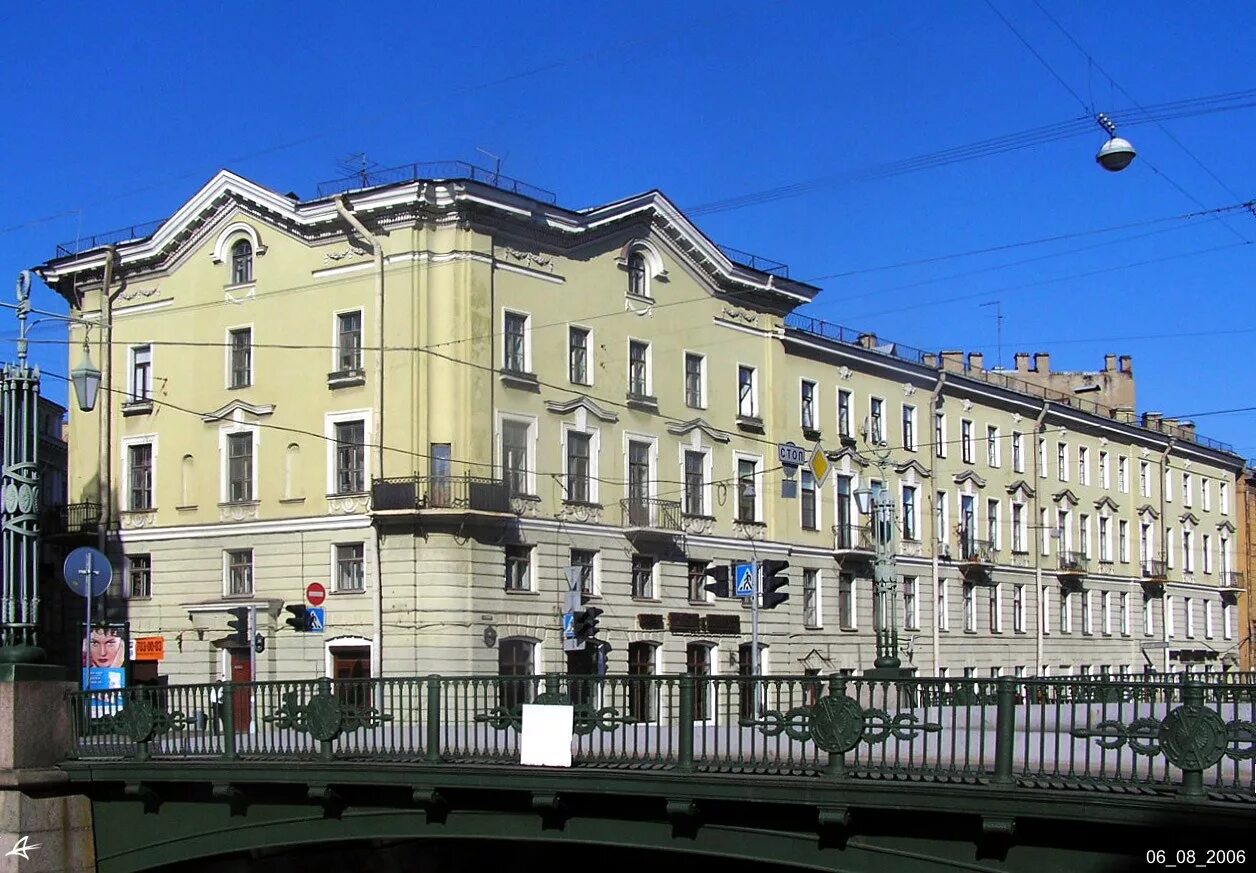 Улица гражданская 2-4 санкт-петербург. Вознесенский проспект санкт-петербург дом. Бертгольд-центр санкт-петербург. Городская поликлиника 27 санкт-петербург вознесенский проспект. Гражданская улица в питере.