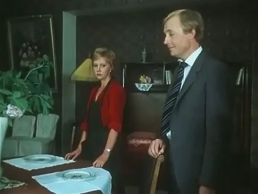 Дождаться полудня. Одри хепберн любовь после полудня. Возвращение солдата. Окно снег. Встреча солдата.