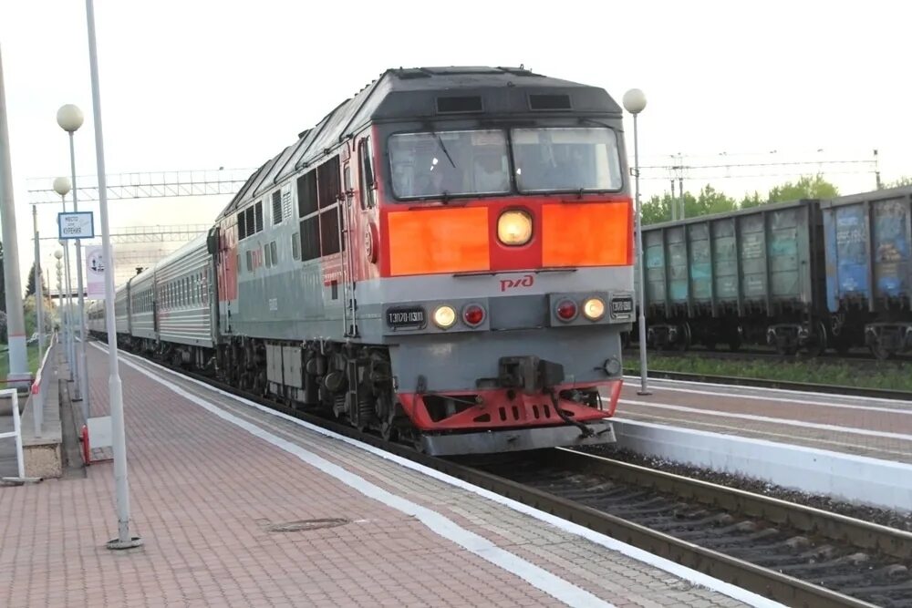 Жд железногорск москва. Вокзал железногорск курская область. жд вокзал железногорск курская область. михайловский рудник жд станция. михайловский рудник железногорск.