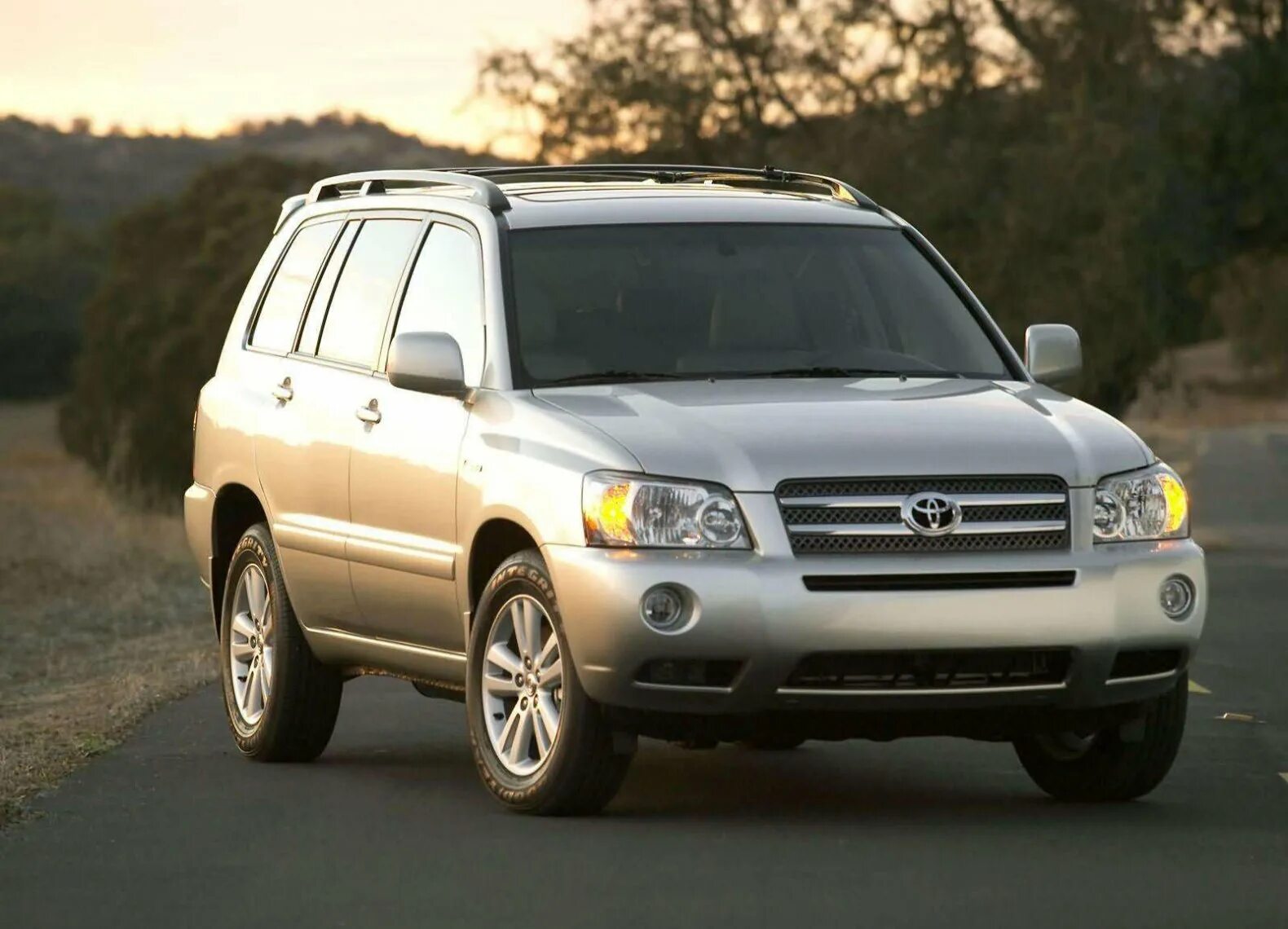 Хайлендер 2001. Toyota highlander 1 рестайлинг. Toyota highlander 2004. Toyota highlander 1 поколения. Toyota highlander 2003.