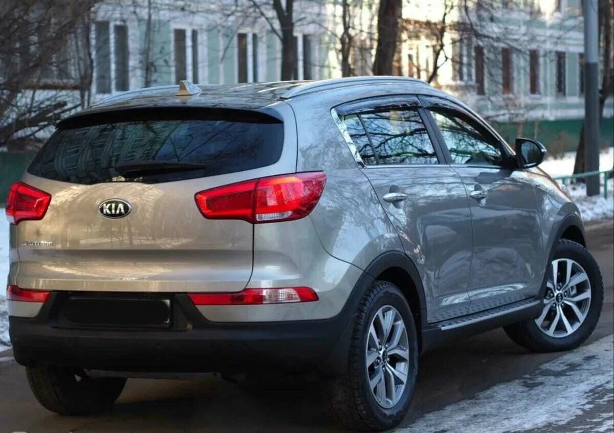 Киа спортейдж 3 видео. Kia Sportage 2014 серебристый. Киа Спортейдж 3 серебристый. Киа Спортейдж 3 Рестайлинг. Kia Sportage 3 Рестайлинг металлик.