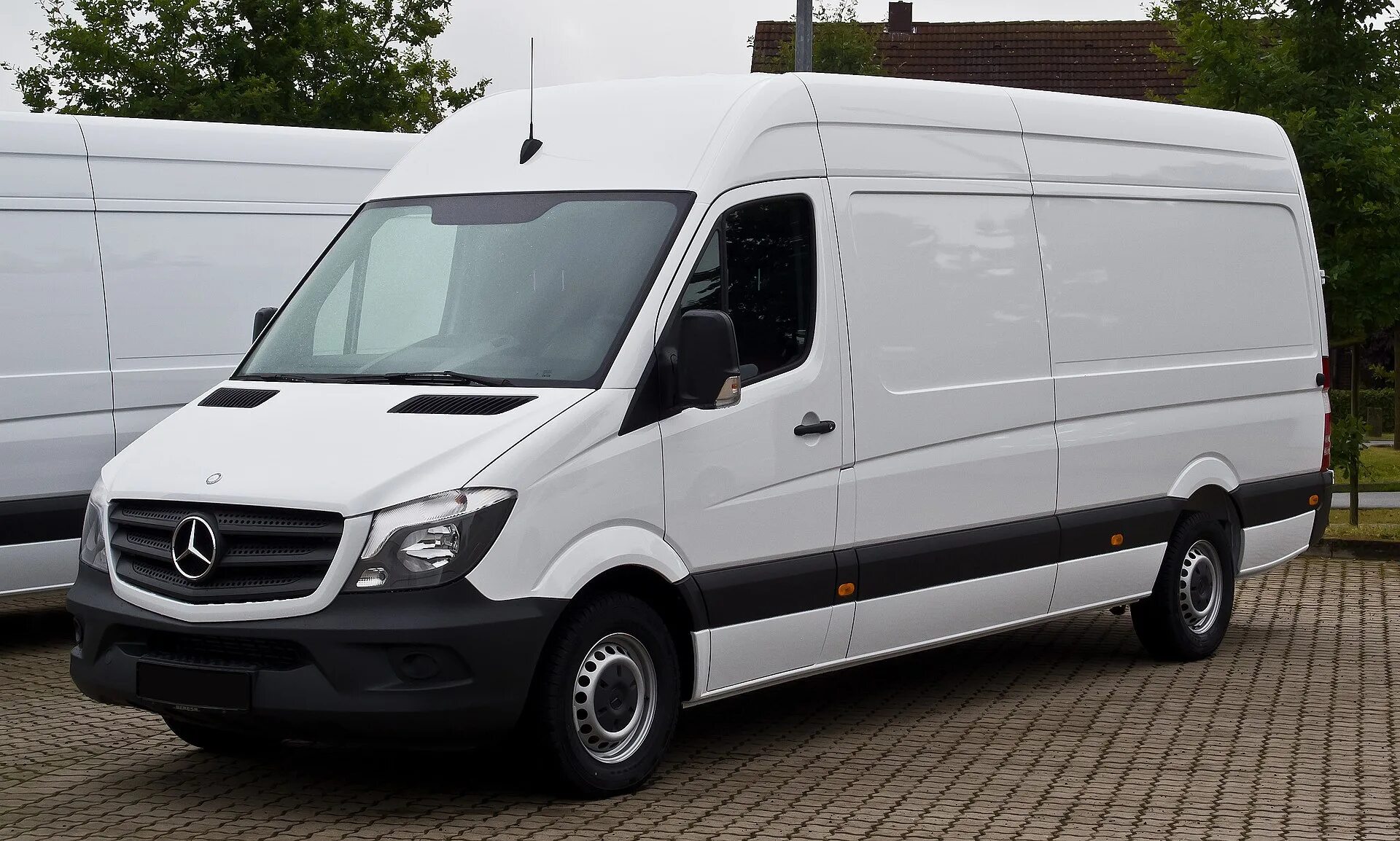 Мерседес спринтер москва область. Mercedes Benz Sprinter 313 CDI. Mercedes-Benz Sprinter w906. Мерседес Спринтер 906. Mercedes Sprinter 906.