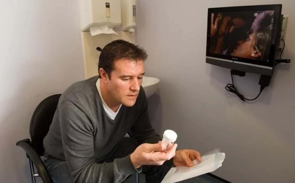 Спермограмма подготовка. Как сдается спермограмма. Спермограмма как сдавать. Спермограмма. Как мужики сдают спермограмму в клинике.