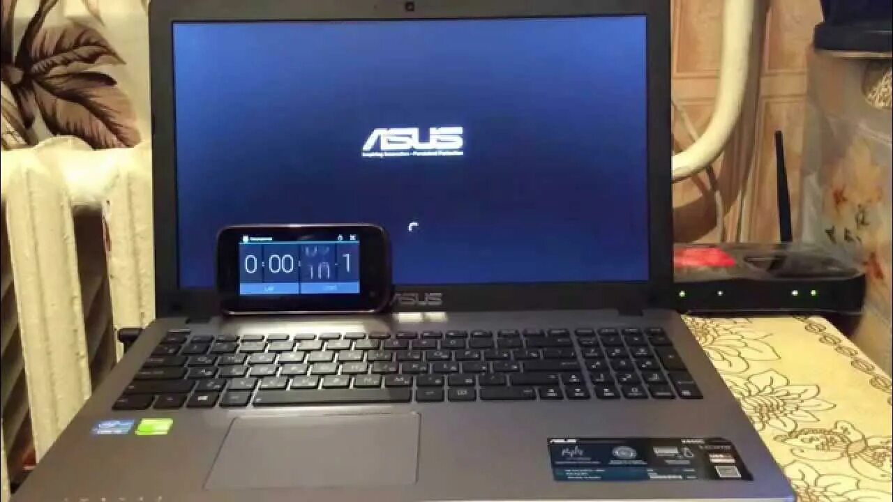 Asus laptop серый. Asus f550c. Ноутбук asus x550. Асус х550с. 0 550 c.