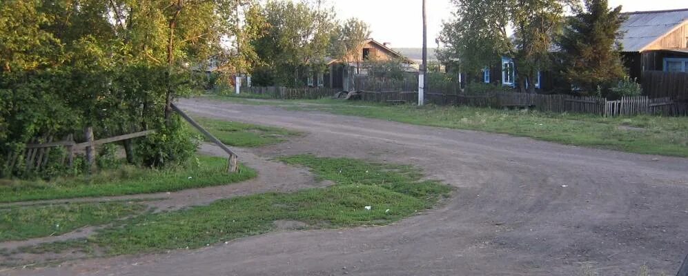 Лохово черемховский район. Село Новогромово Черемховский район. Село Саянское Черемховский район. Посёлок Михайловка Иркутская область. Михайловка Черемховский район.