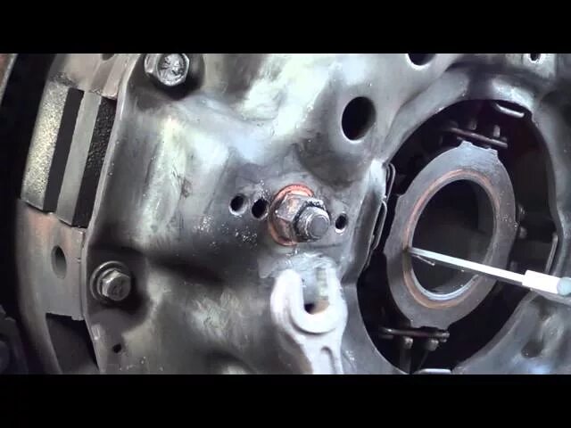 Регулировка сцепления камаз двухдисковое зазор. Зазор сцепления камаз 5320. регулировка лапок сцепления ямз 236. регулировка корзины сцепления камаз 740 зазор. маз ямз 238 сцепление двухдисковое.