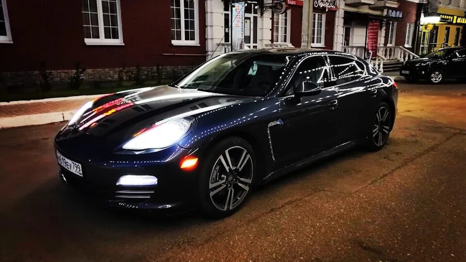 Porsche panamera 3. Порше панамера 3. Порше панамера 6. 6. Порше хэтчбек.