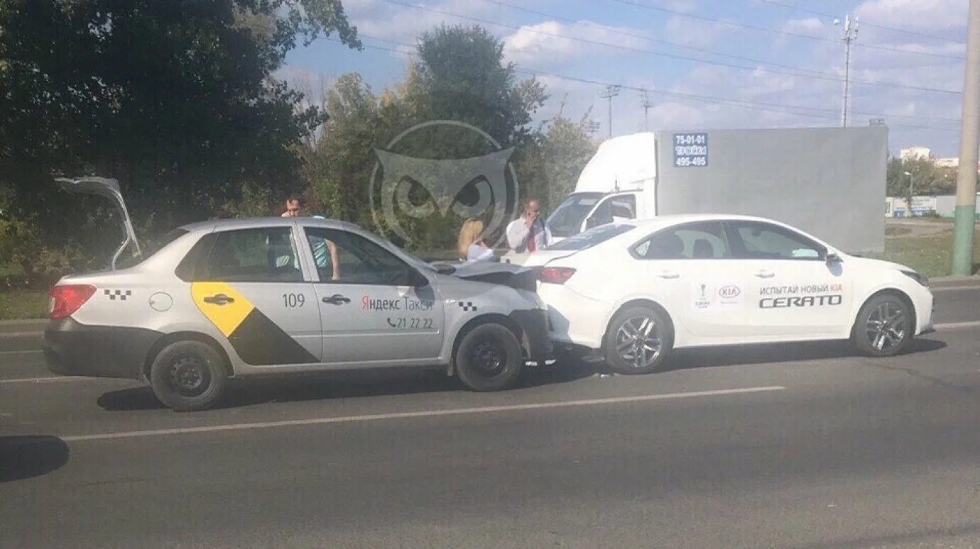 Nissan almera яндекс такси. Таксопарк пенза. Пенза авто для такси. Датсун он до такси. Пенза авто для такси.