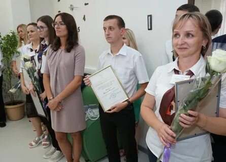 Работа мфц 28 апреля 2024
