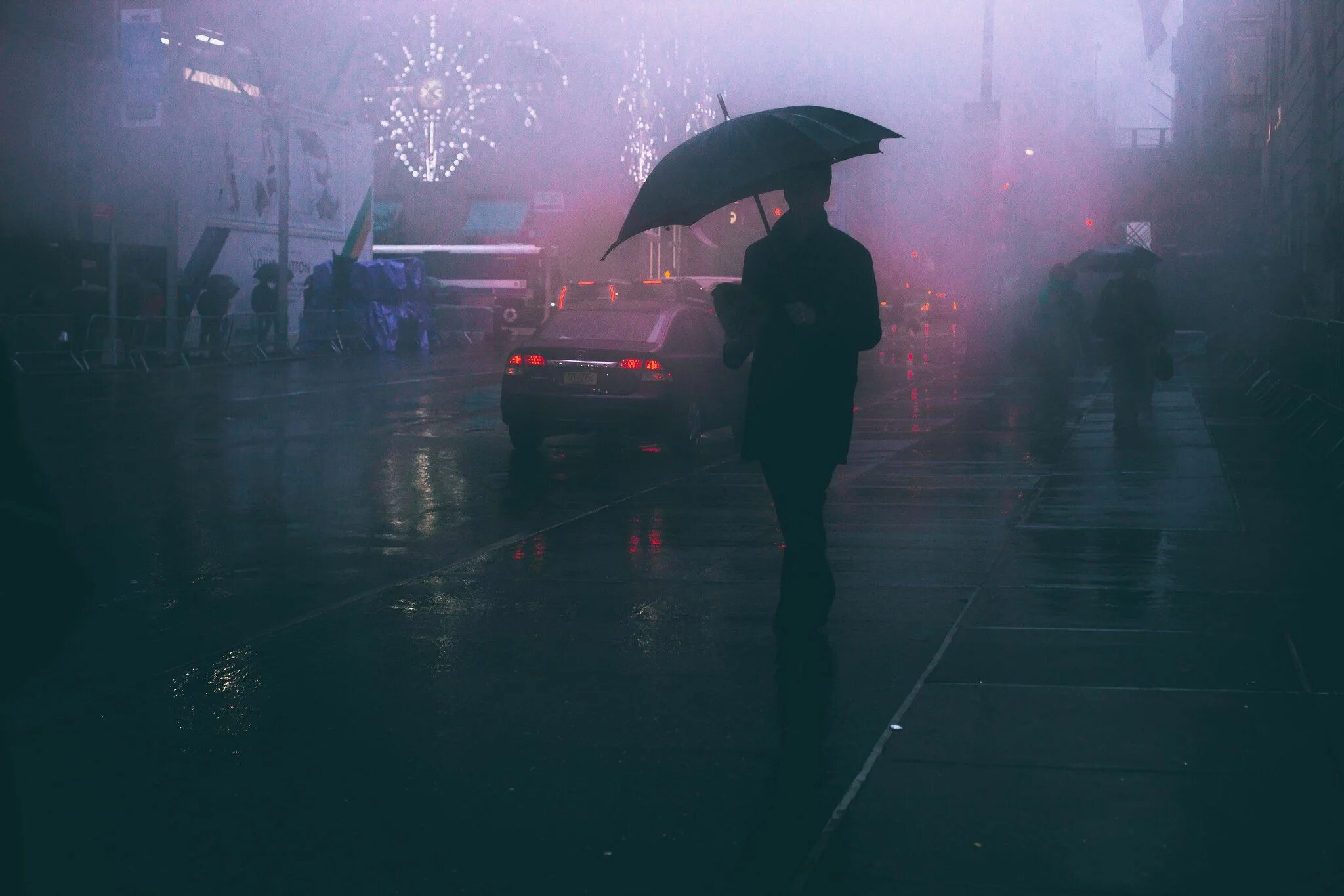 Сон стать дождем. Дождь ночью. Дождь Эстетика. Ливень на улице Эстетика. Дождь в городе ночью Эстетика.