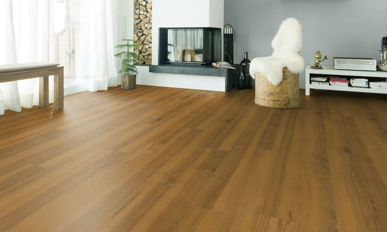 Как выглядит полов. Пол из лиственницы в доме. Ламинат напольный. Фанера п. Наливной пол выравнивающий.