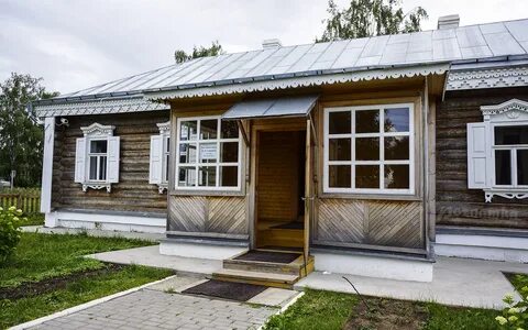 Ул сергея есенина 37