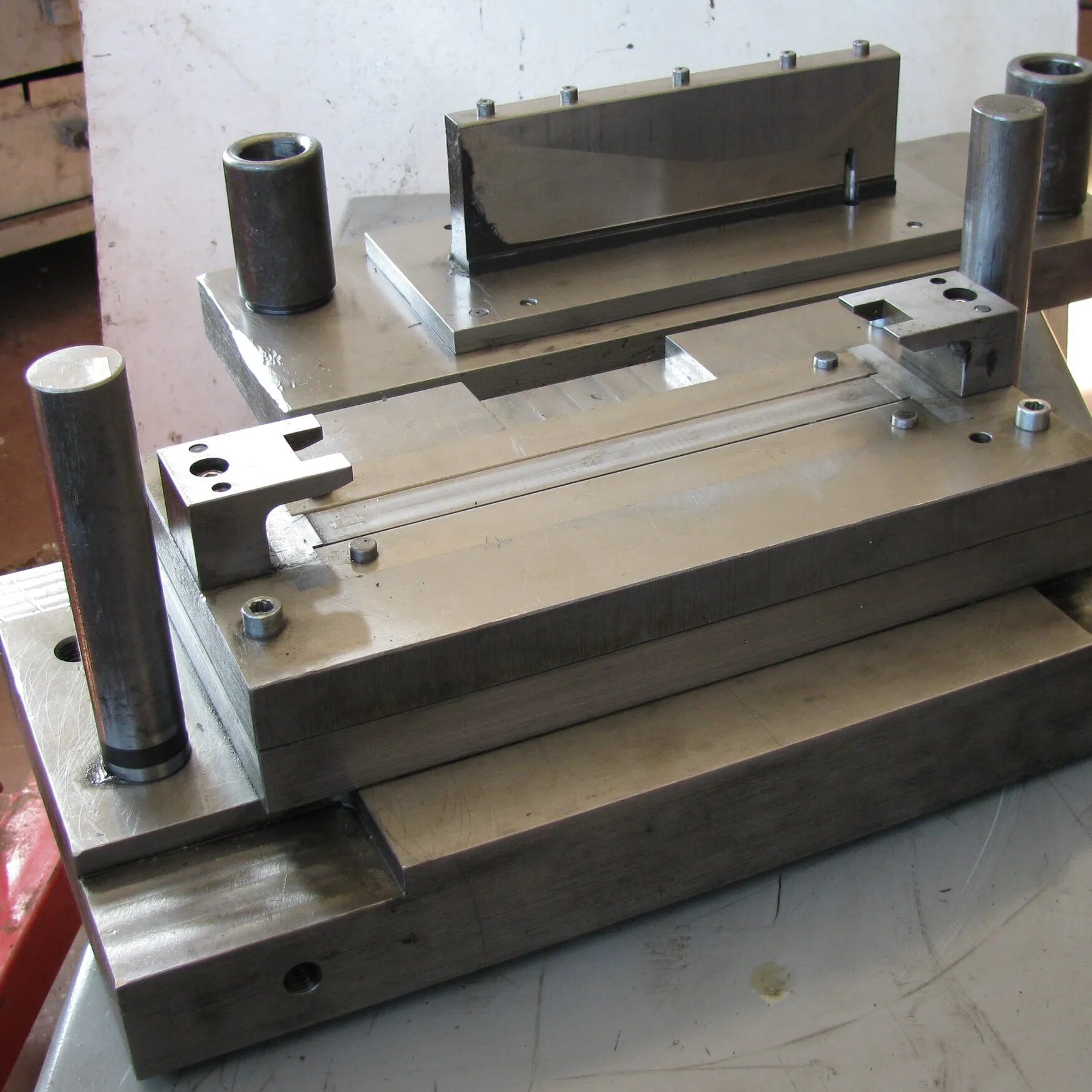 Динамика киров чпу. Чпу киров. Чпу киров. М51 чпу фрезер. Крепление для фрезера чпу.