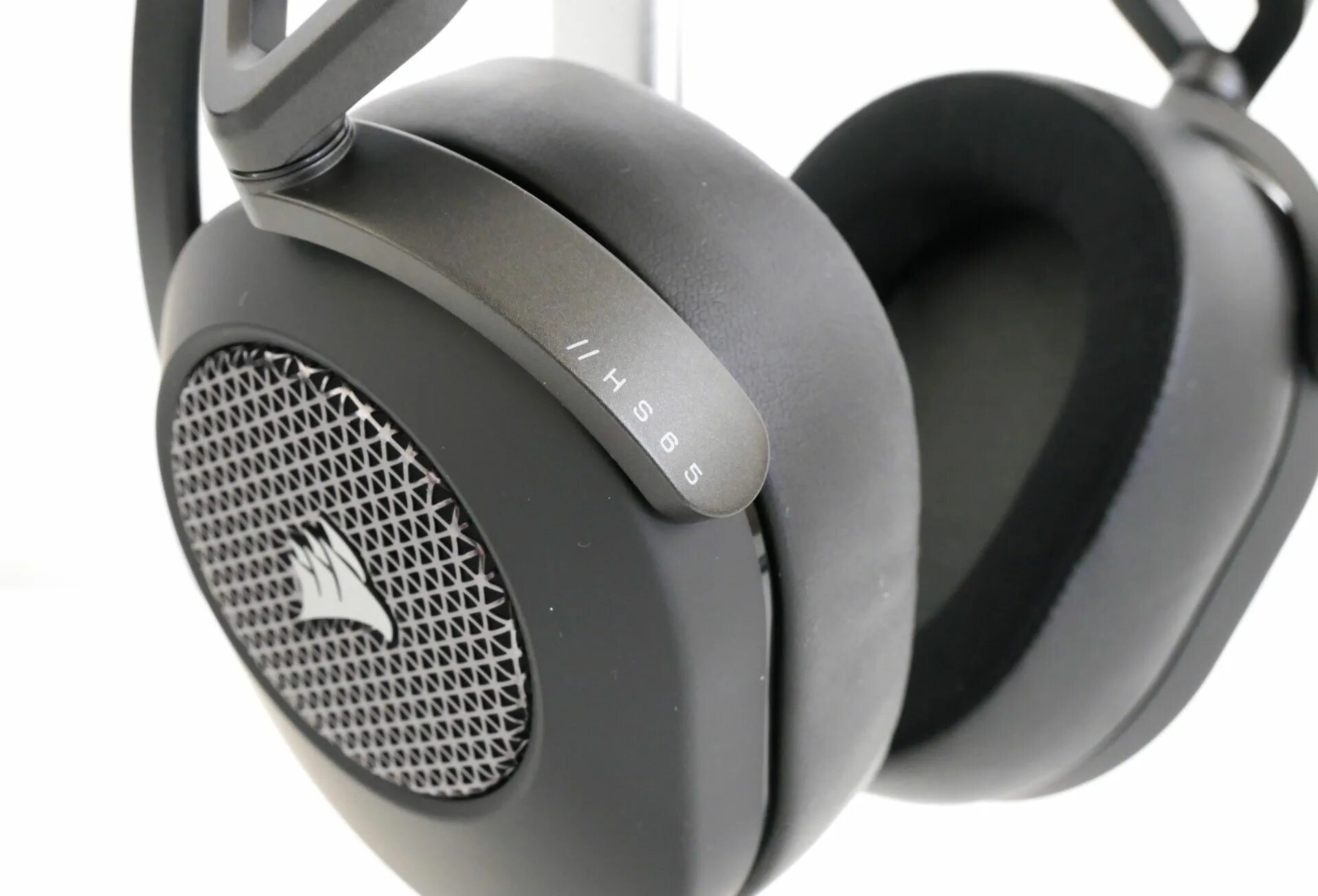 Corsair hs65. Corsair hs65 wireless. Corsair hs45 surround. Corsair наушники беспроводные. Corsair hs65 wireless.