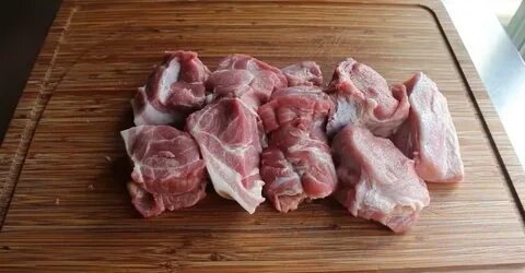 Мясо кусочками свинины приготовить