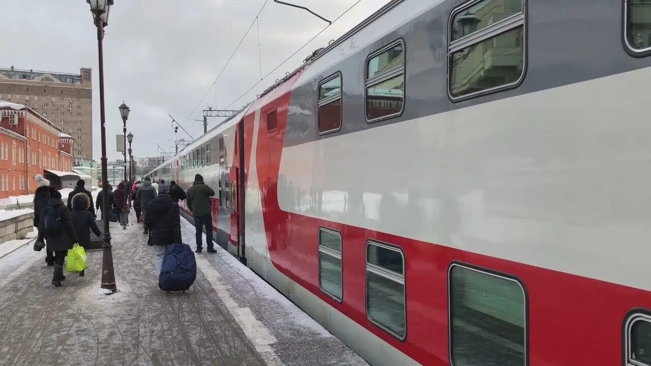 Лучшие поезда москва адлер. Поезд 102м Сочи премиум. Поезд 104 Москва Адлер. 102м премиум Москва Адлер. Поезд 102 Москва Адлер.