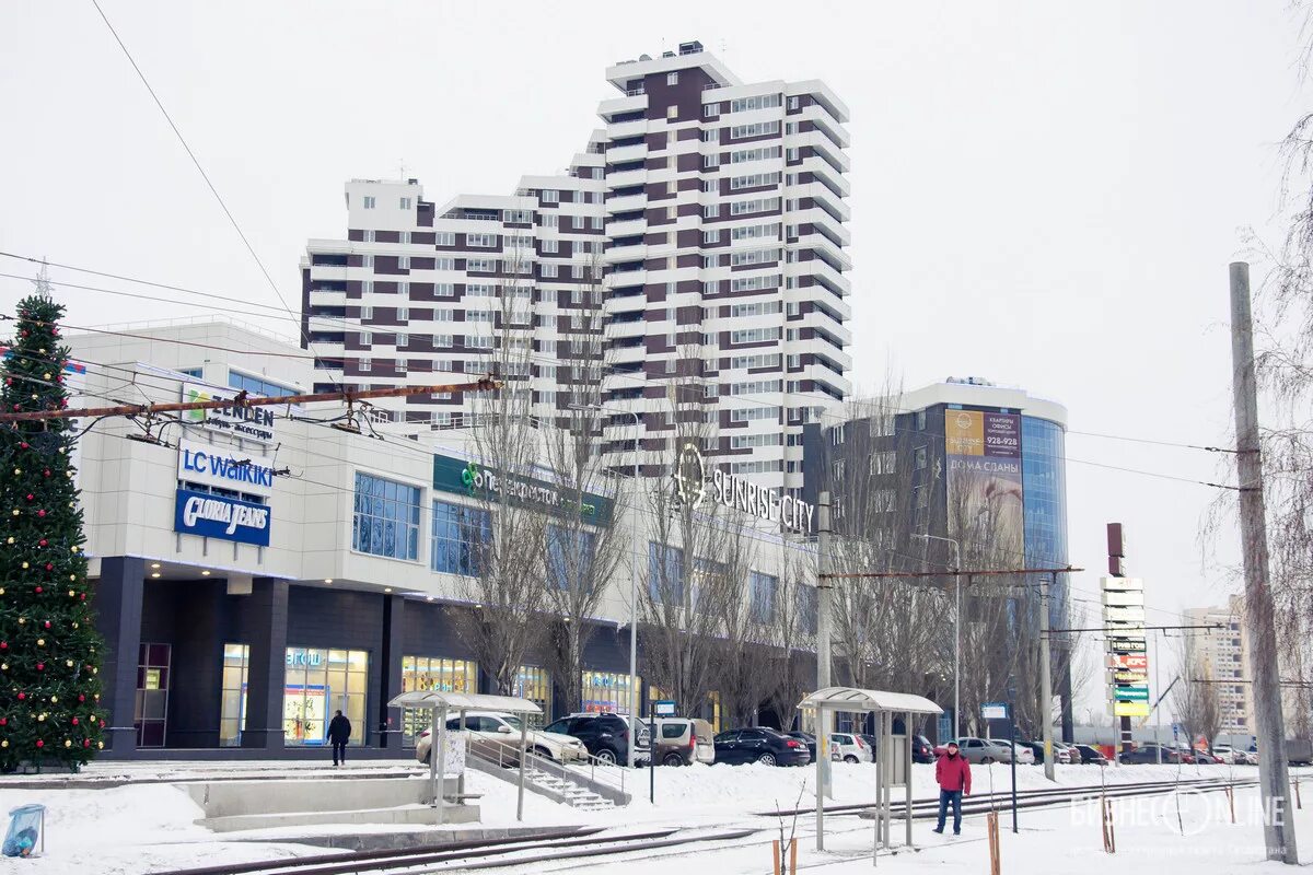 Sunrise city просп сююмбике 40 фото. Квартиры санрайз сити. Санрайз сити набережные челны торговый центр. Sunrise city, набережные челны, проспект сююмбике, 40. Сююмбике, 40, набережные челны фото.