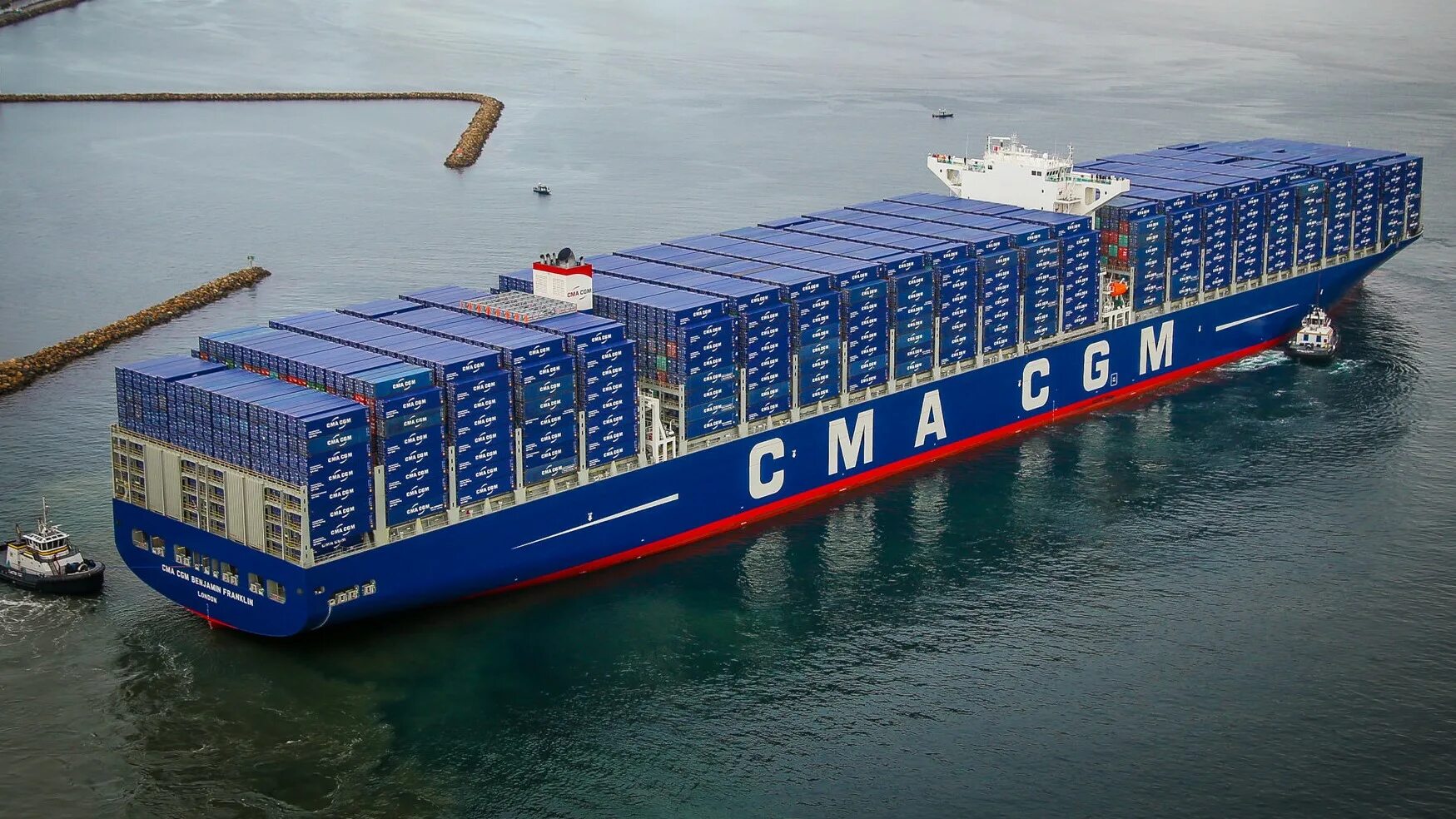 Объем судна. CMA CGM контейнер. Ever Ace контейнеровоз. Контейнеровоз Кристалл Санкт Петербург. Контейнеровоз OOCL.