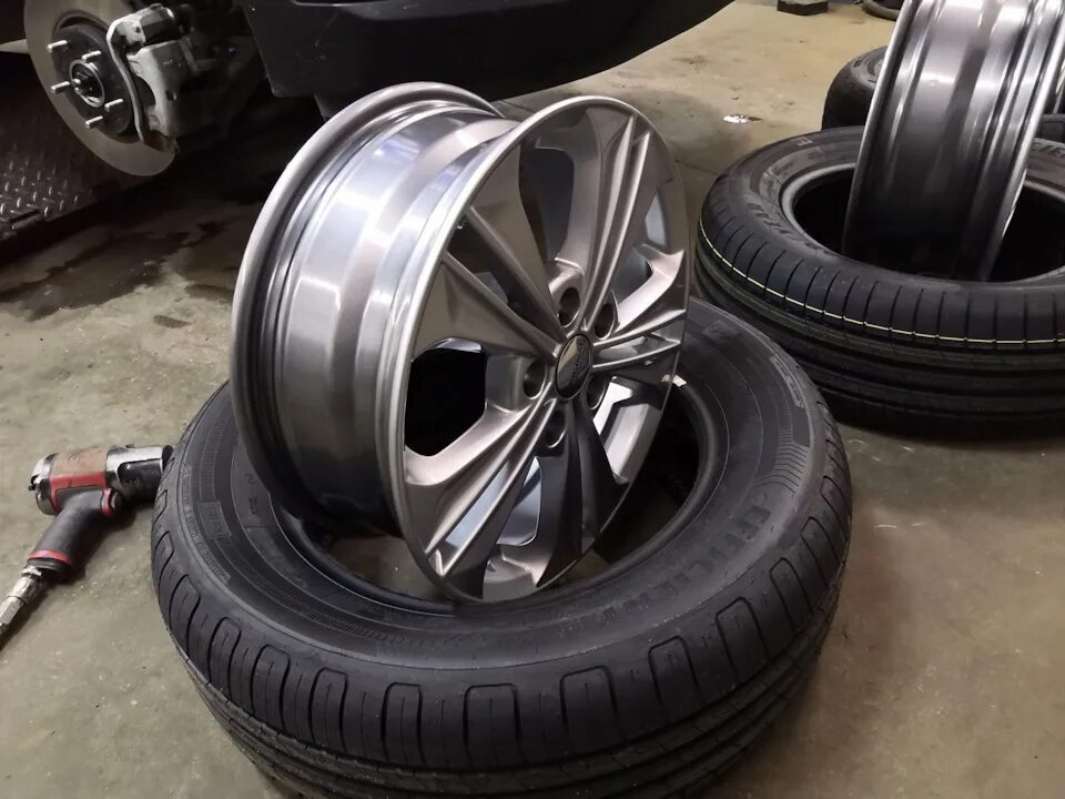 Dunlop sp sport maxx 050+ 235/50 r18. Federal couragia a/t 295/30/22. Toyo 888 полуслики. 295 r18. Nankang ns20 r19 285/30 98y zr xl.