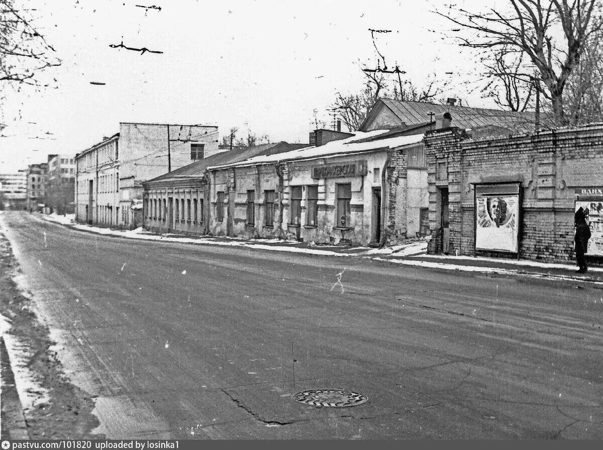 Преображенская площадь 1950. Преображенская площадь до революции. Преображенская площадь миллионная. Электрозаводская 1953. Храм преображения господня в преображенском.