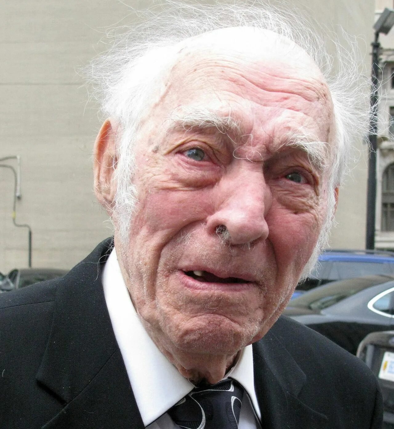 90 летний мужчина. Фото 90 летних мужчин. Лео Шарп. Старик 90 лет.