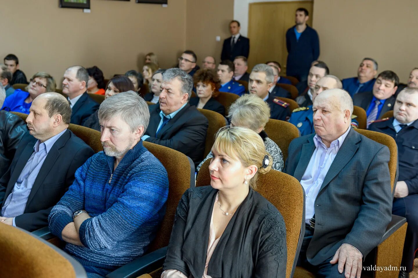 Валдайский сайт контакте валдай. Сайт администрации г. Валдай. Администрация Валдайского района. Сайт Валдайской администрации. Глава Валдайского муниципального района Новгородской области.