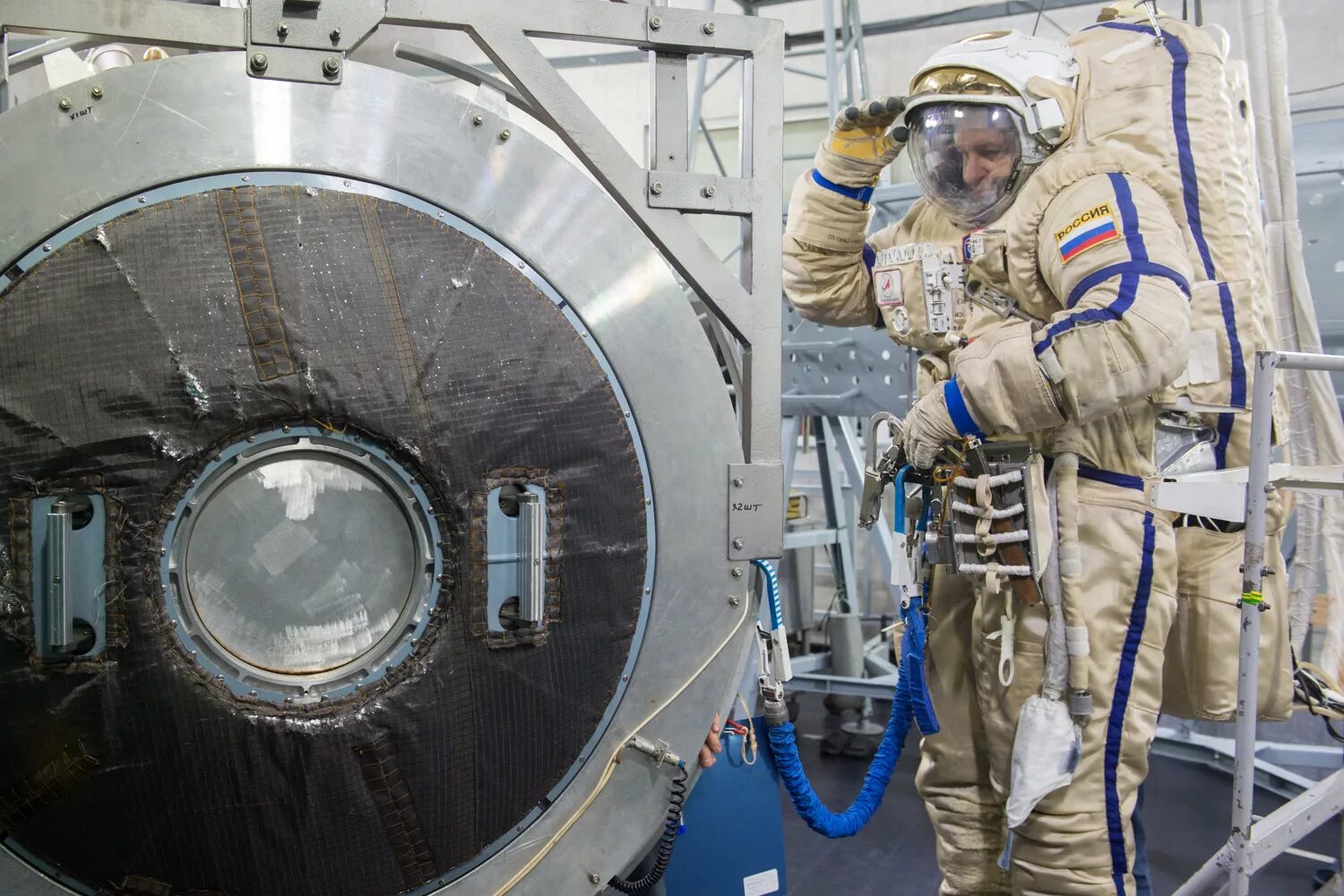 Мкс орехово зуево. Будни космонавтов в космосе. Мкс орехово зуево. Мкс-1710. Мкс орехово зуево.