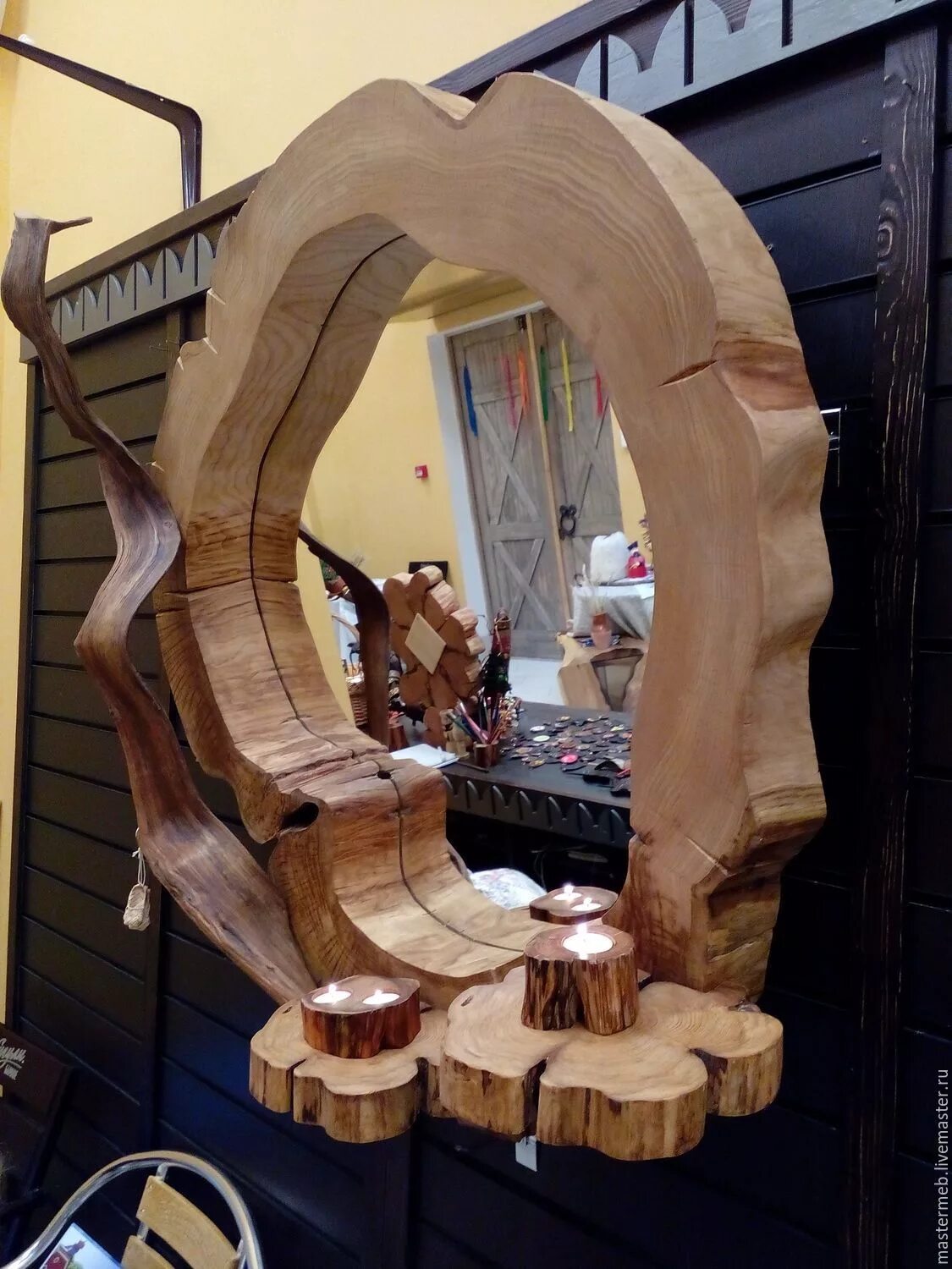 необычные изделия из дерева. оригинальные изделия из дерева. деревянные столярные изделия. изделия из дерева на продажу. изделия из дерева на продажу пользующиеся.
