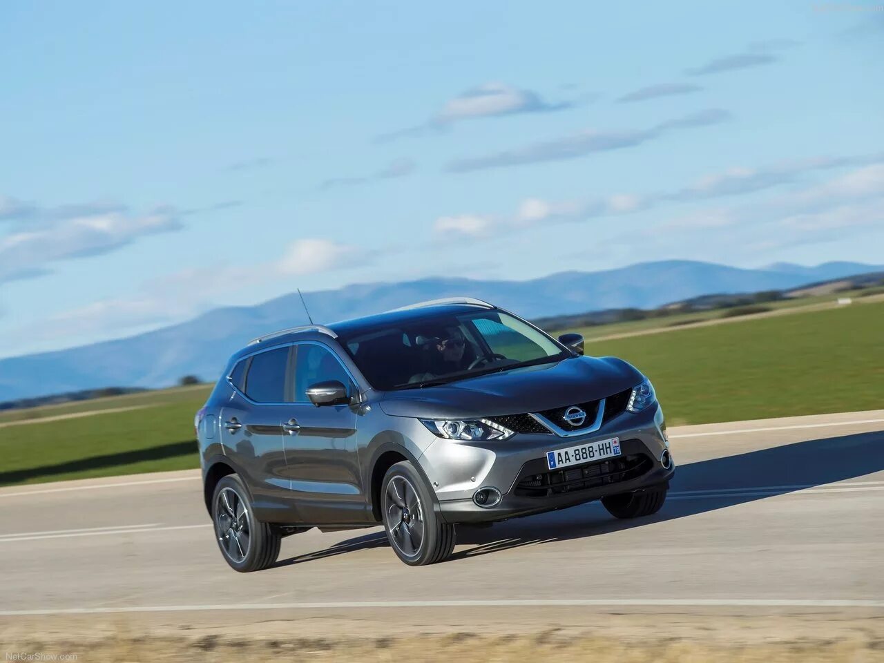 Ниссан кашкай 2 j11. Nissan Qashqai Front. Nissan Qashqai +2 vs Qashqai. Nissan Qashqai Wallpaper. Класс Nissan Qashqai.