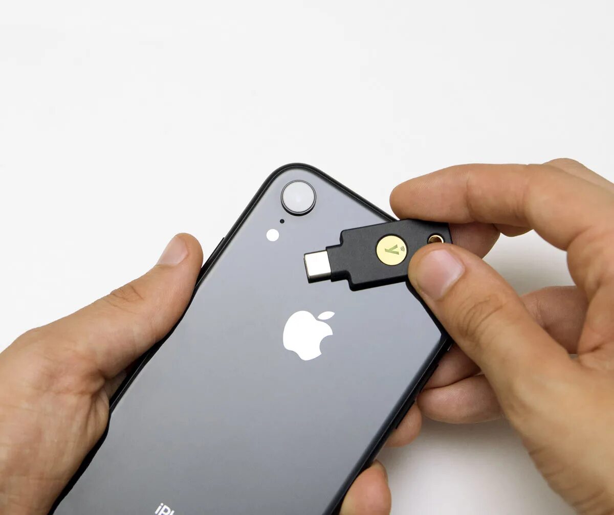 Yubikey nfc. Yubikey 5c nfc. yubikey 5 nfc. устройство yubico otp — yubikey. yubikey otp+fido+ccid.