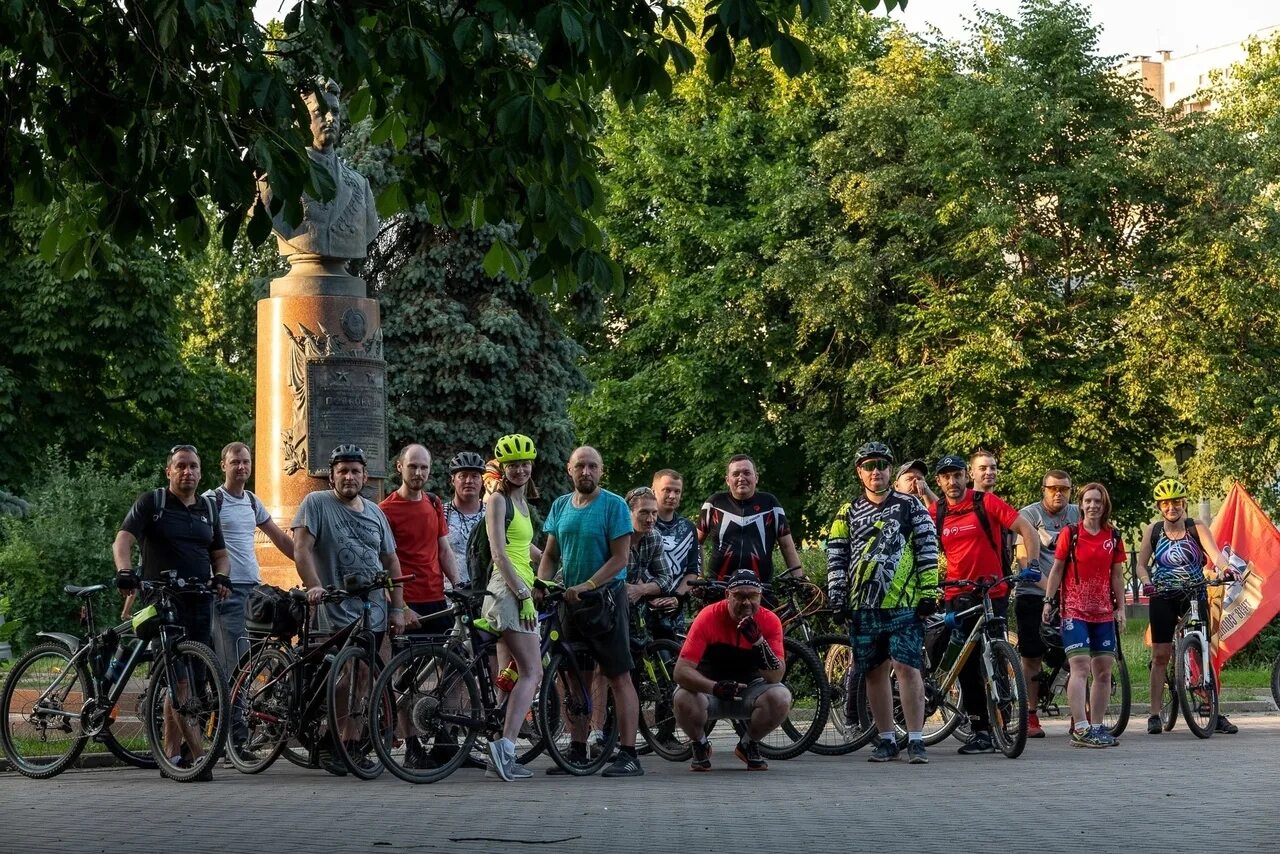 Администрация балашиха. Администрация городского округа балашиха московской области. Московская область балашиха сквер победы сквер победы. Го балашиха. Библиотека ш.