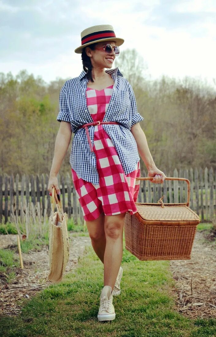 INTRO TO PLANT FOOD - ALLPLANT Garden Plant Food Gardening outfit, Garden girls,