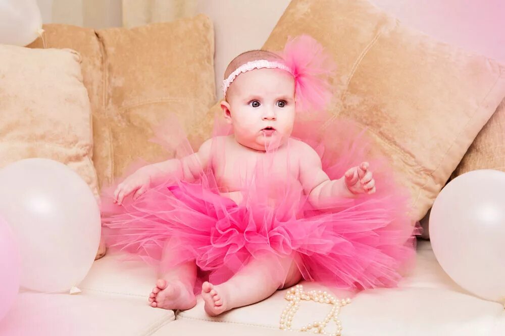 дети пол года девочки